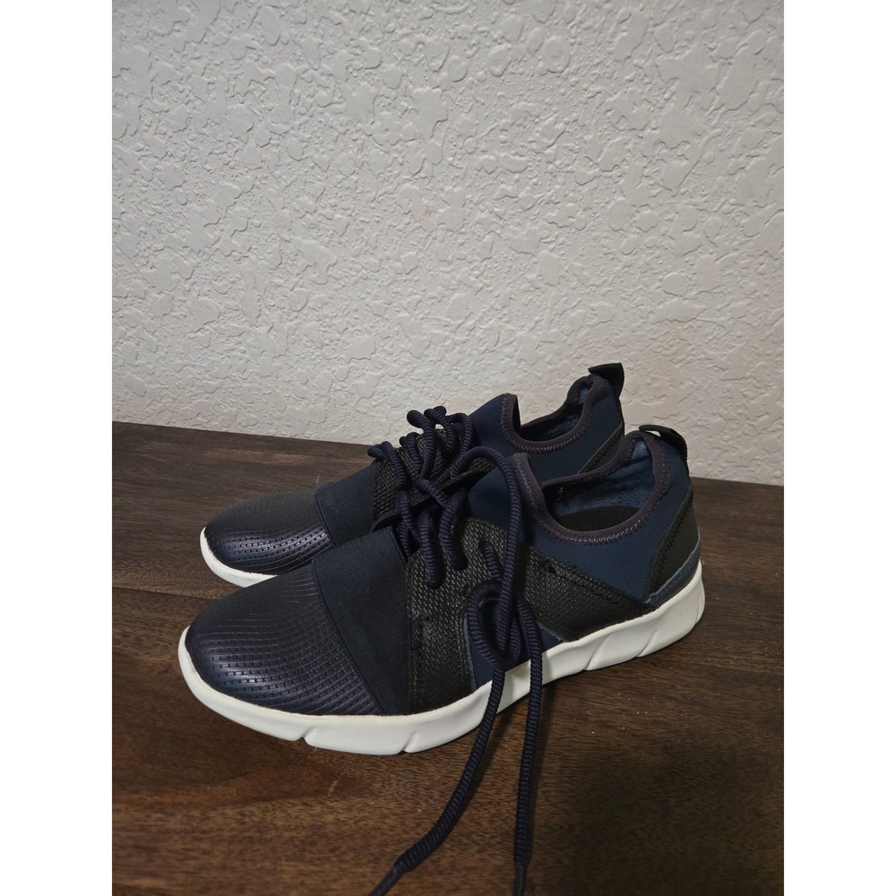 OTBT Transfer Navy Blue Black Low Top Sneakers Womens 6M 18F951